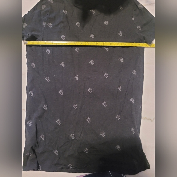 PINK Victoria's Secret Black Monogram Short Sleeve Tee Size Small - Picture 4 of 6